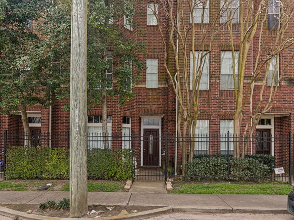 1319 Oneil Street, Houston TX 77019