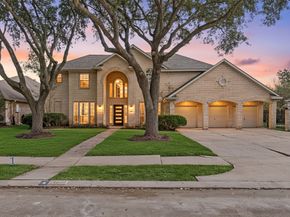 14910 Lake Woodbridge Court, Sugar Land TX 77498