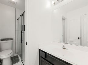 14910 Lake Woodbridge Court, Sugar Land TX 77498