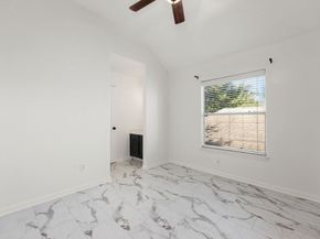 14910 Lake Woodbridge Court, Sugar Land TX 77498