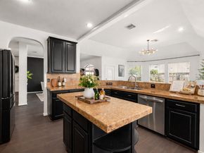 14910 Lake Woodbridge Court, Sugar Land TX 77498