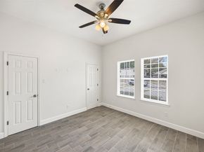 1546 A&B Lombardy Street, Houston TX 77023