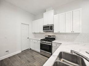 1546 A&B Lombardy Street, Houston TX 77023