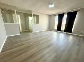 6534 Briar Glade Drive, Houston TX 77072