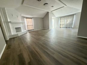 6534 Briar Glade Drive, Houston TX 77072