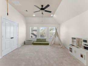 95 Lindenberry Circle, The Woodlands TX 77389