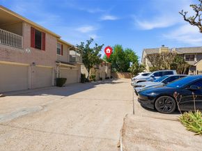 7350 Kirby Drive 18, Houston TX 77030