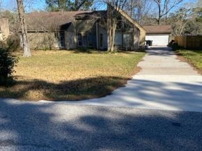 1502 Chestnut Ridge Road, Houston TX 77339