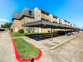 8519 Hearth Drive 28, Houston TX 77054