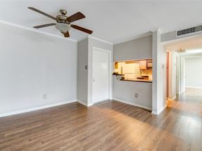 8519 Hearth Drive 28, Houston TX 77054