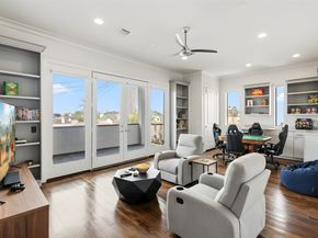 6011 Burgoyne Road A, Houston TX 77057