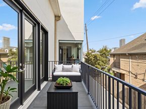 6011 Burgoyne Road A, Houston TX 77057