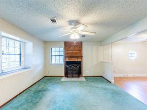 20089 Split Oak Drive, New Caney TX 77357