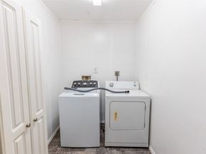 20089 Split Oak Drive, New Caney TX 77357