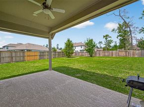 561 Cedar Harbor Court, Conroe TX 77304