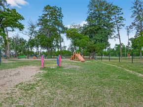 561 Cedar Harbor Court, Conroe TX 77304