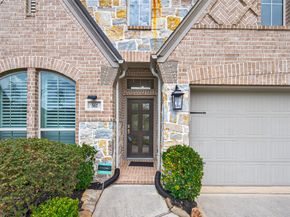 561 Cedar Harbor Court, Conroe TX 77304