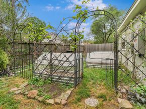 2918 Laurel Fork Drive, Kingwood TX 77339