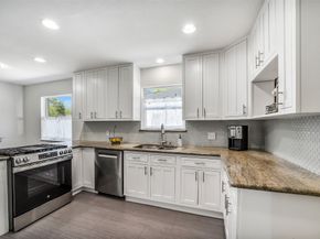 6215 Queensloch Drive, Houston TX 77096
