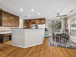 5401 Floyd Street, Houston TX 77007