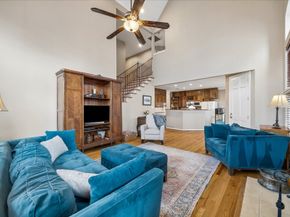 5401 Floyd Street, Houston TX 77007