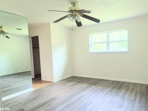 5455 Kuldell Drive, Houston TX 77096