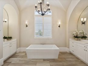 2411 Rosamond Street A, Houston TX 77098