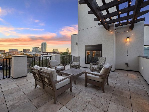 2411 Rosamond Street A, Houston TX 77098