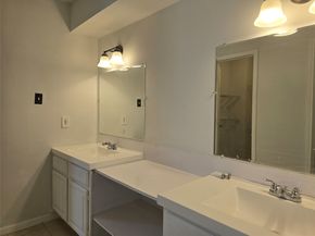 12323 Split Rail Lane, Houston TX 77071