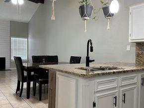 6103 Ludington Drive 4942, Houston TX 77035