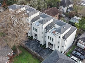 4824 La Branch St B, Houston TX 77004