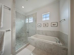 4824 La Branch St B, Houston TX 77004