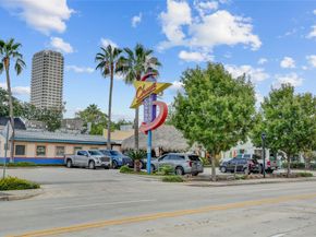 2701 Westheimer Road 12E, Houston TX 77098