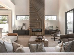 207 W 33rd Street, Houston TX 77018