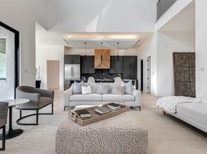 207 W 33rd Street, Houston TX 77018