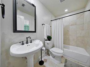 2322 Naomi Street, Houston TX 77054