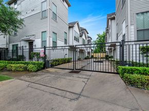 2322 Naomi Street, Houston TX 77054