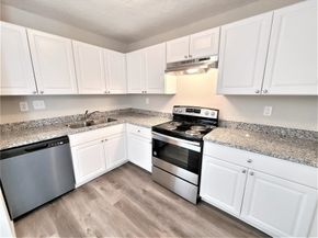 10329 Wicklowe Street, Houston TX 77016