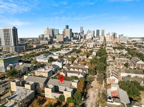 1330 Rosalie Street, Houston TX 77004