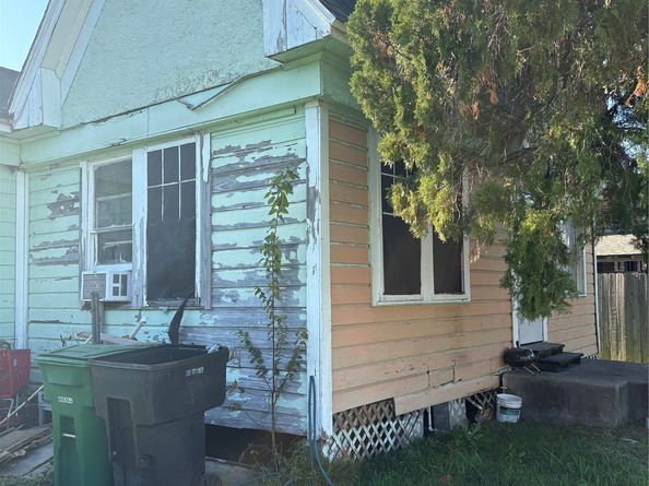 1564 Godwin Street, Houston TX 77023