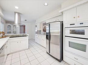 10050 Locke Lane, Houston TX 77042