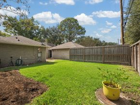 10050 Locke Lane, Houston TX 77042