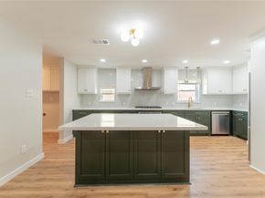 6119 S Braeswood Boulevard, Houston TX 77096