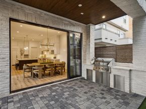 1210 W Drew Street, Houston TX 77006