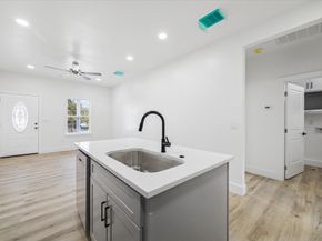 7222 Philibert Lane A/B, Houston TX 77028