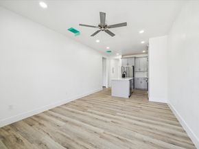 7222 Philibert Lane A/B, Houston TX 77028