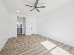 7222 Philibert Lane A/B, Houston TX 77028