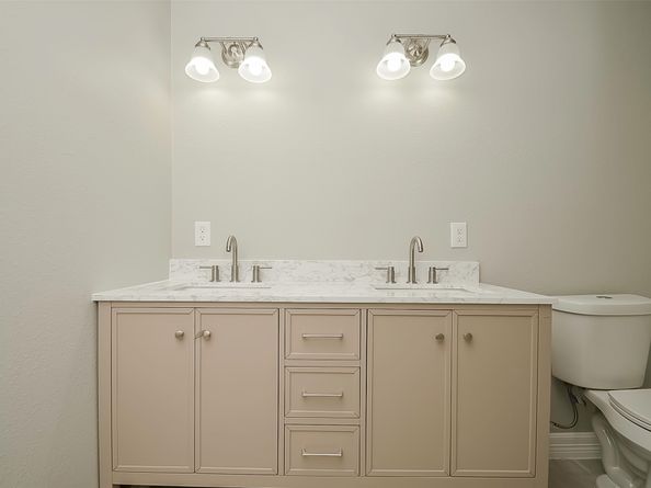 5621 Tommye Street, Houston TX 77028