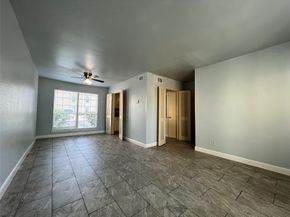 6200 W Tidwell Road 902, Houston TX 77092