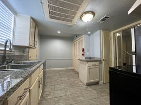 6200 W Tidwell Road 902, Houston TX 77092